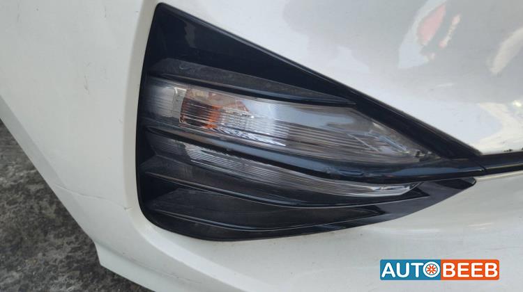 Lights Spotlight KIA Optima