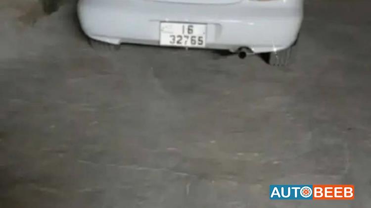 هيونداي افانتي 1999