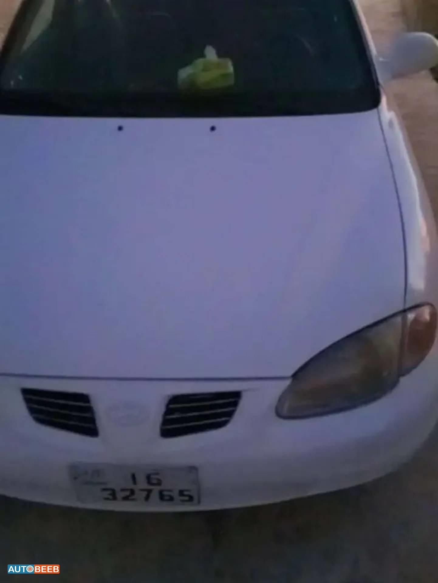 هيونداي افانتي 1999