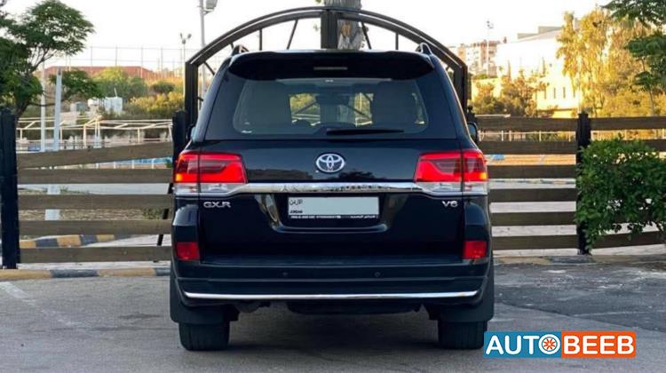 Toyota Land Cruiser 2018