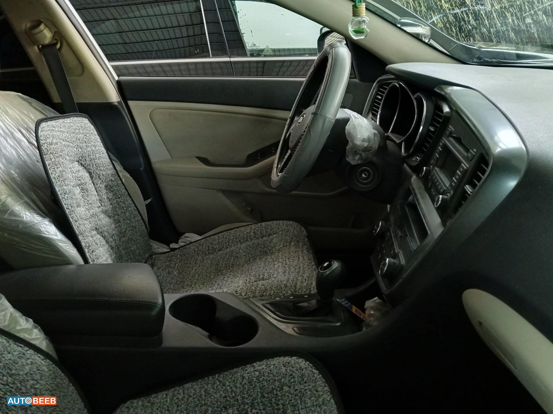 KIA Optima 2011