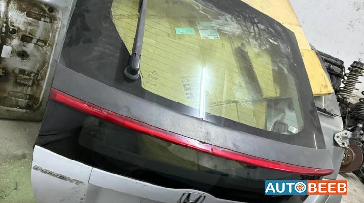 Body  Trunk Honda Insight