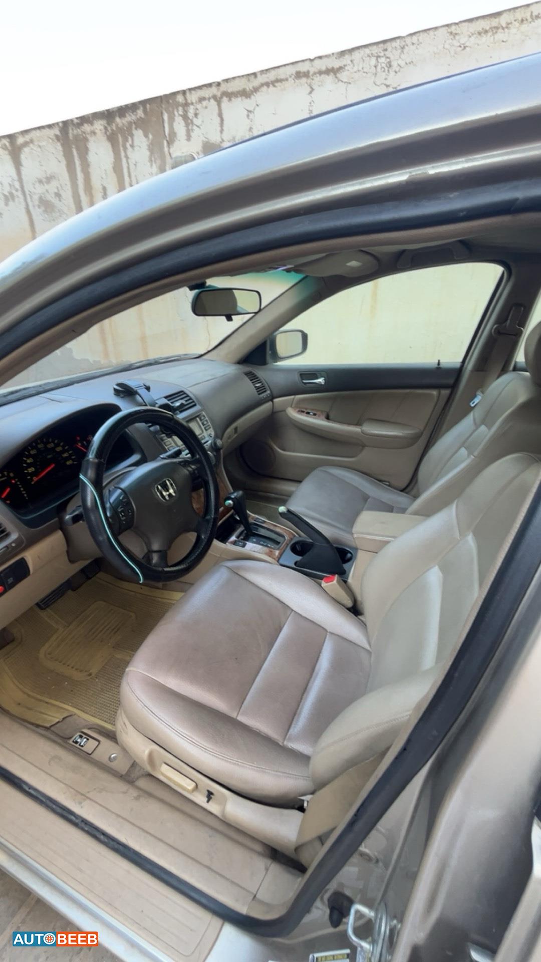 Honda Accord 2005