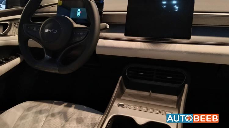 BYD Seal 2025
