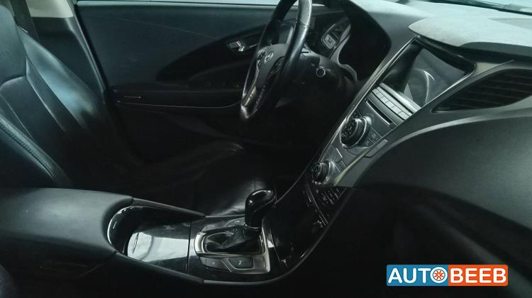 Hyundai Azera 2012