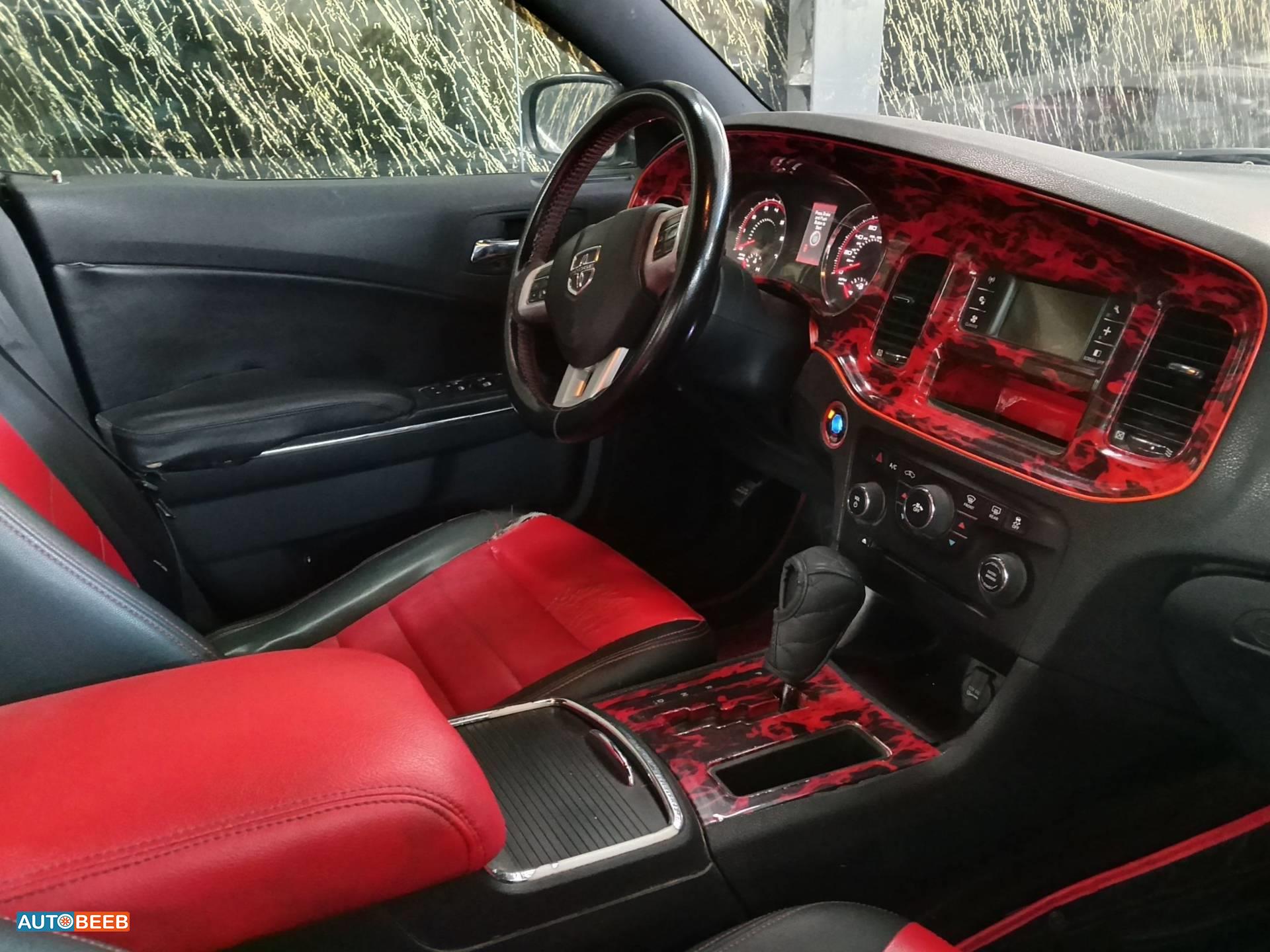 Dodge Charger 2020