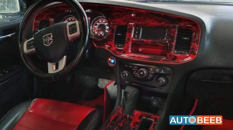 Dodge Charger 2020