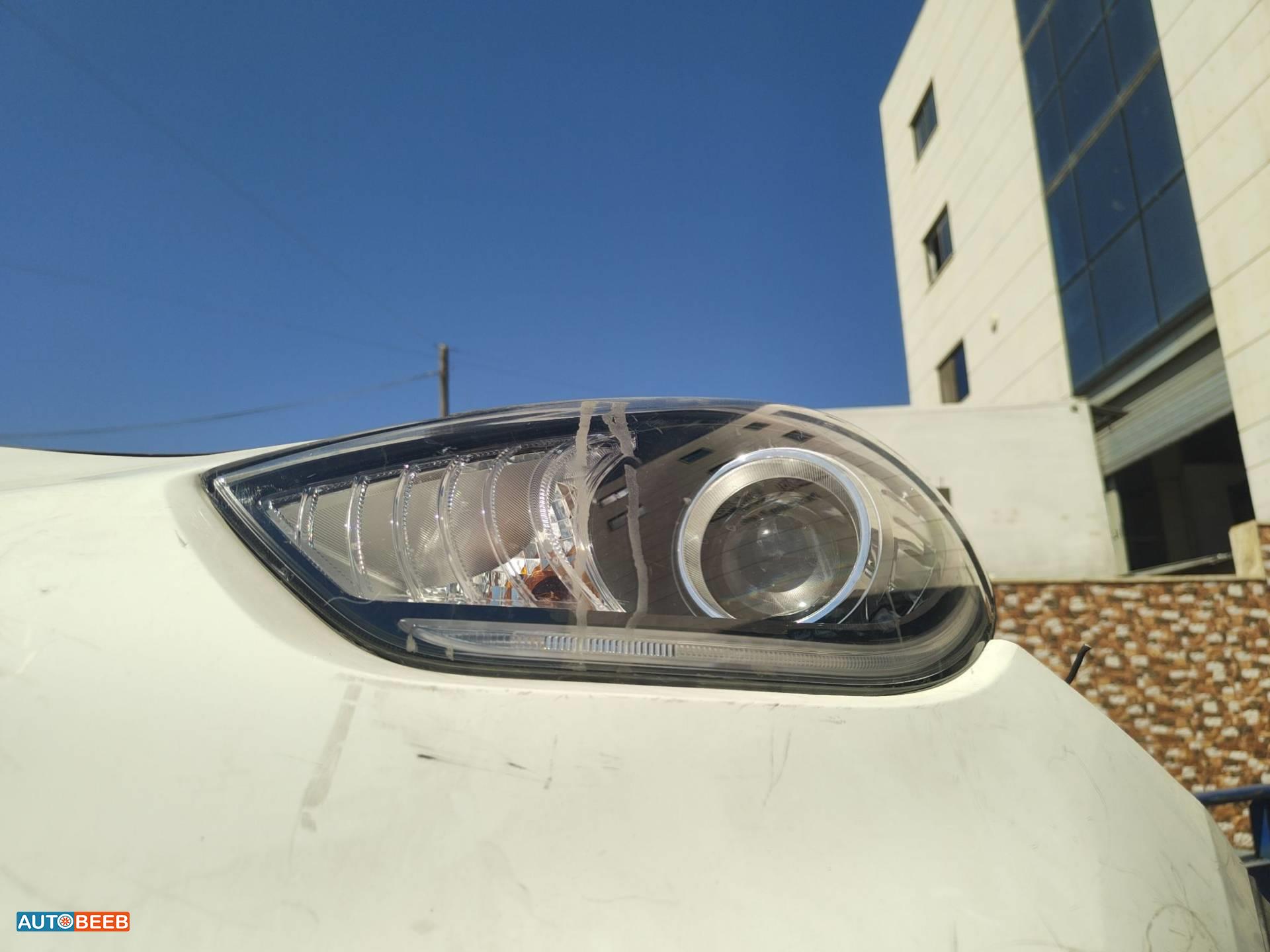 ضوء امامي شمال كيا نيرو 2019 2020
