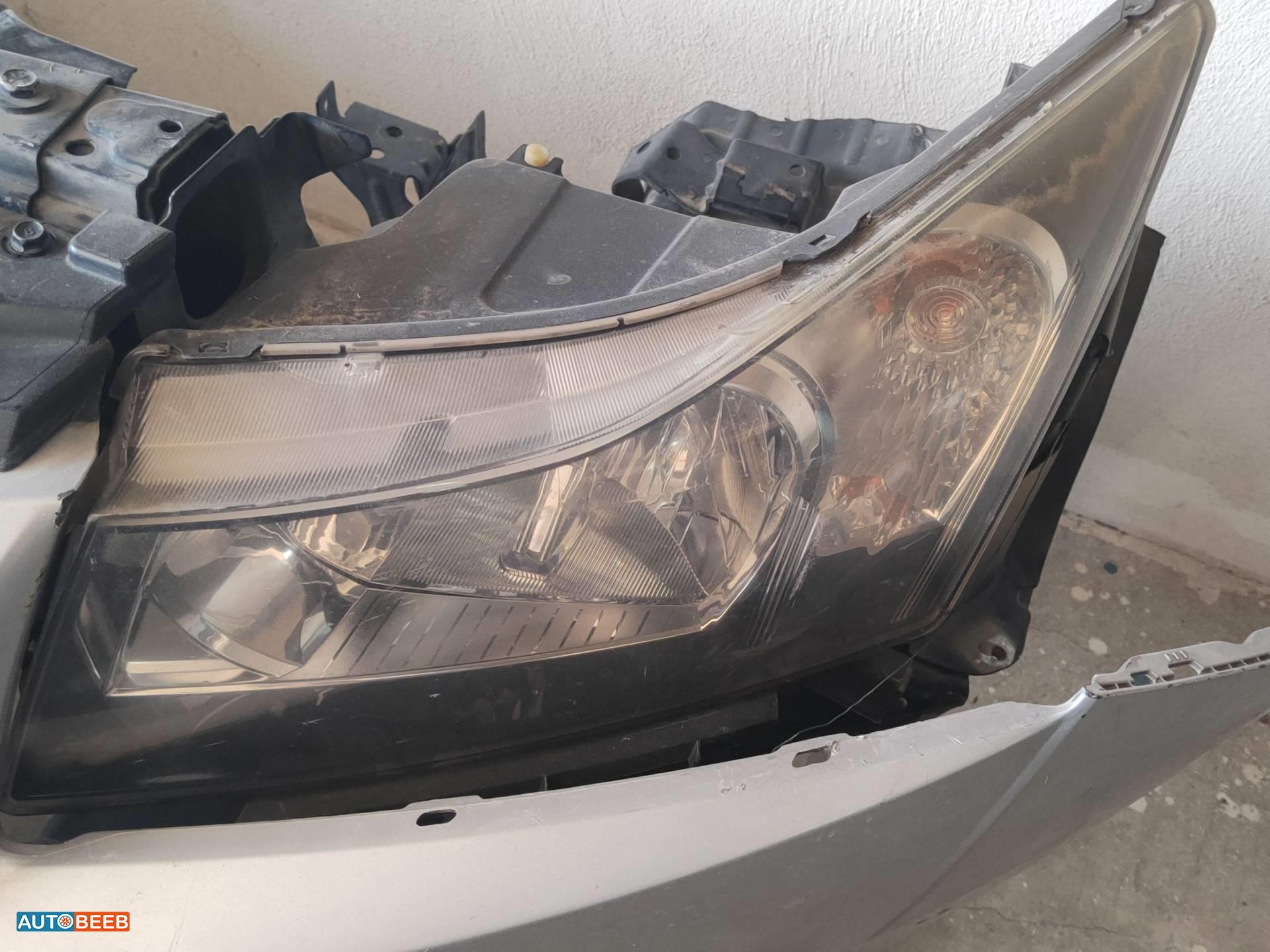 ضوء امامي شمال شيفروليه كروز 2009 2010