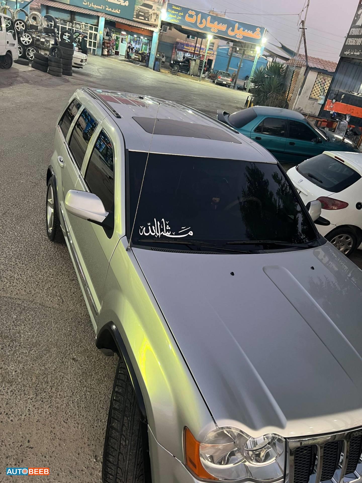 جيب شيروكي 2006