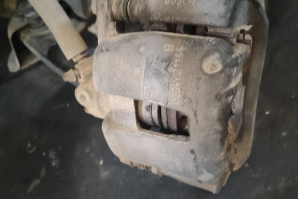 مخ بريك بيجو 307 2005 2006 2007