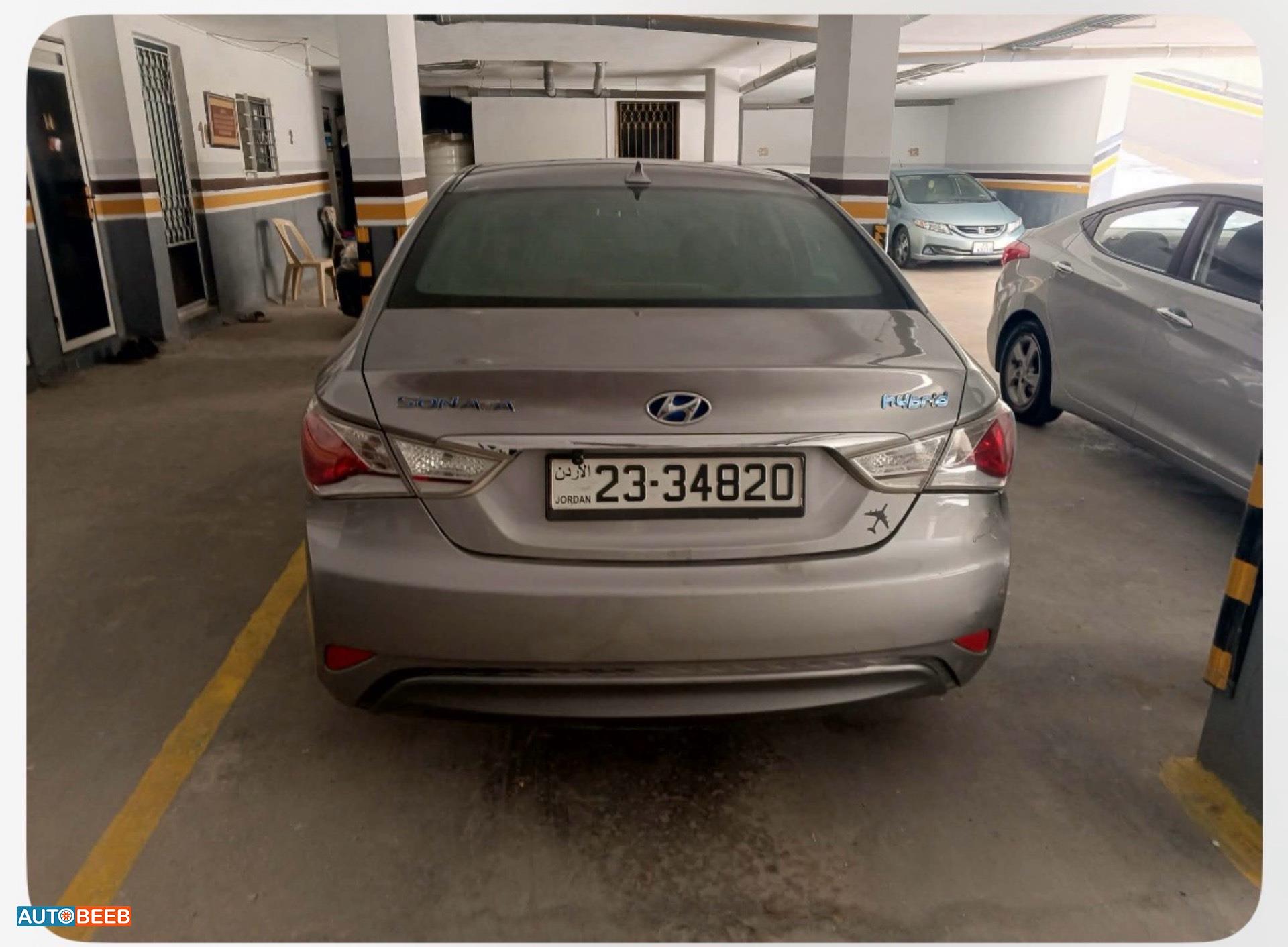 Hyundai Sonata 2013