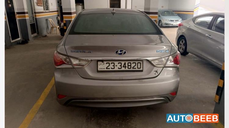 Hyundai Sonata 2013