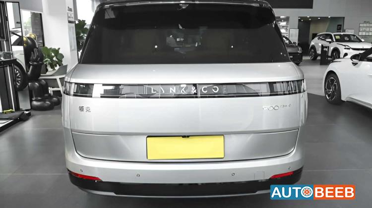 Lynk & Co 900 2025
