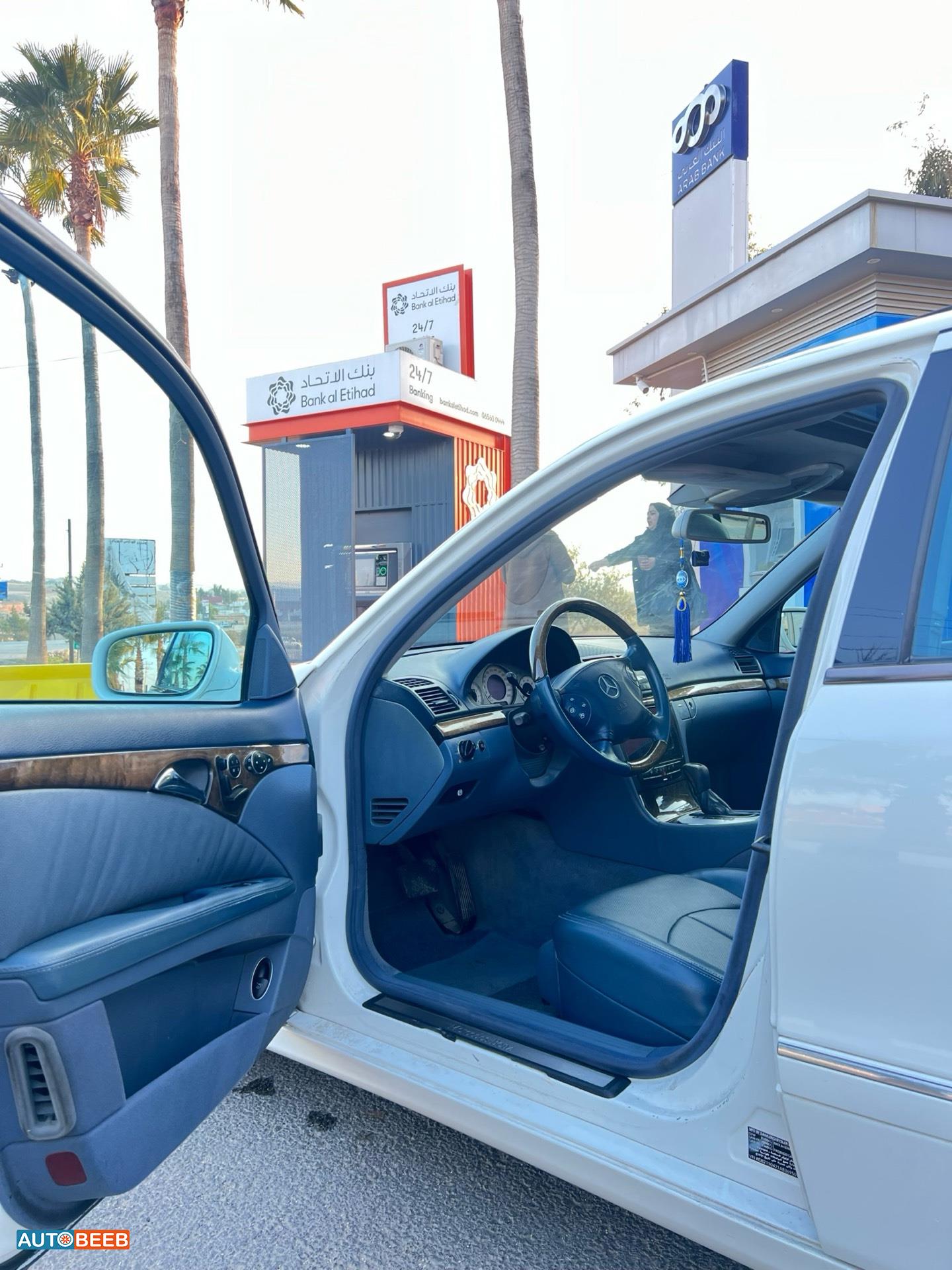 مرسيدس بنز E200 2006