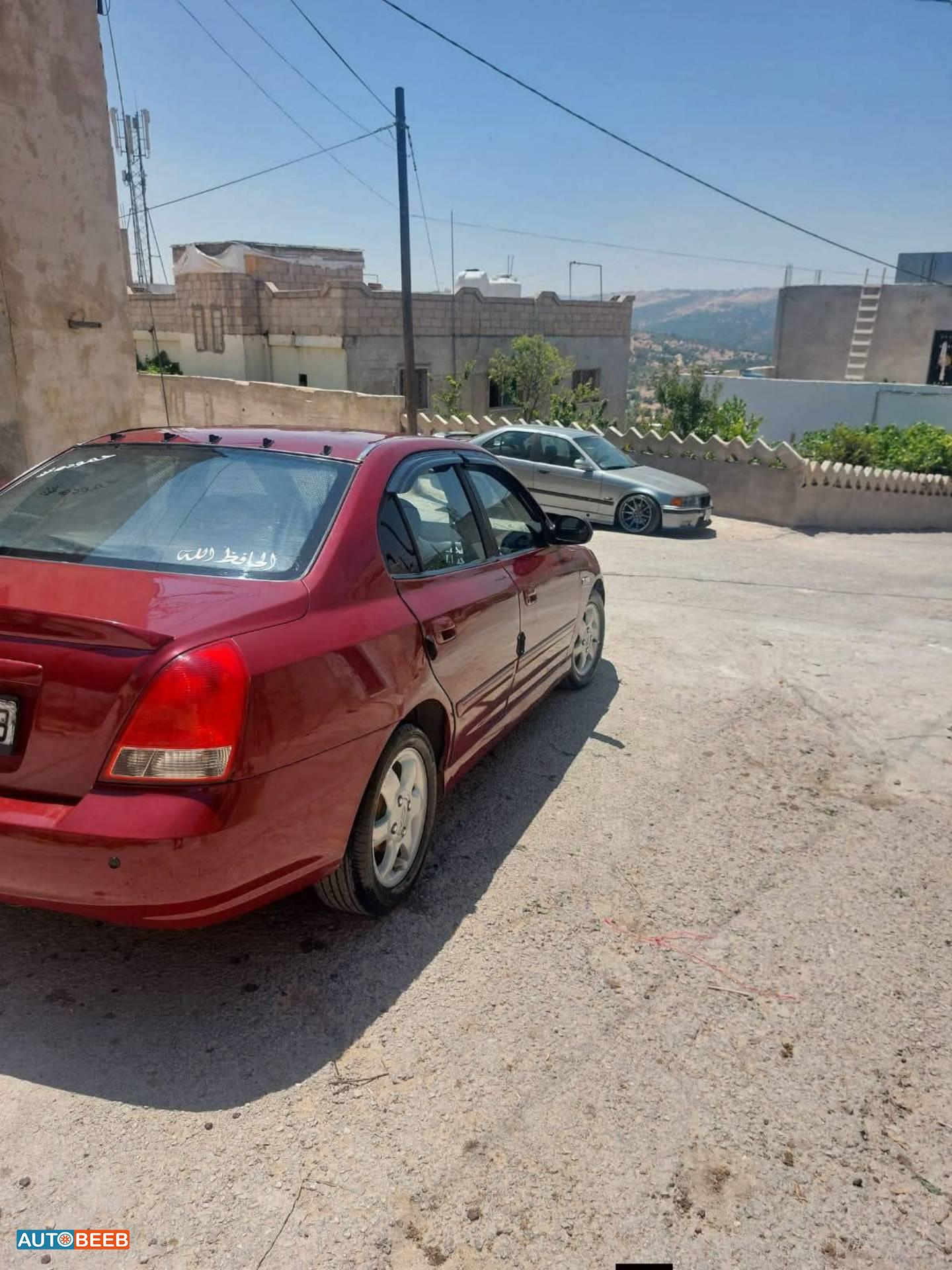 هيونداي النترا 2001