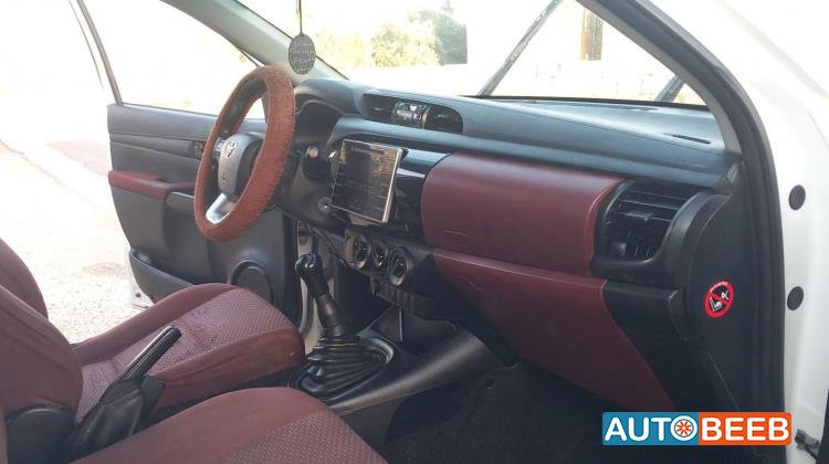 Toyota Hilux 2017