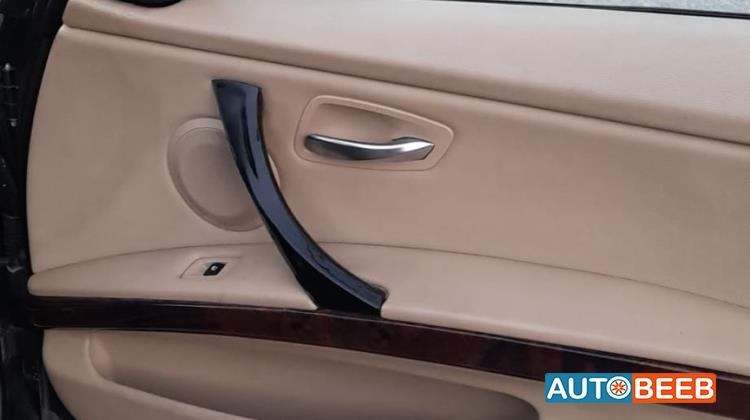 BMW 320 2008