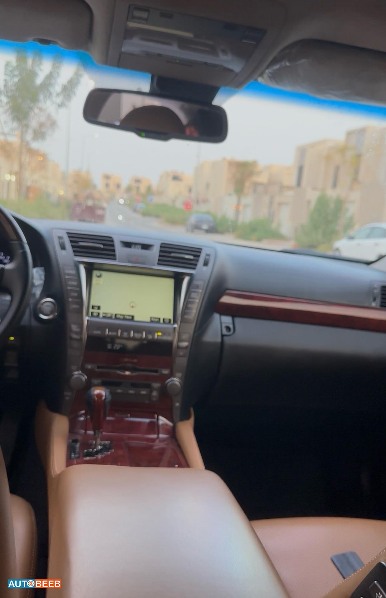 Lexus LS460 2008