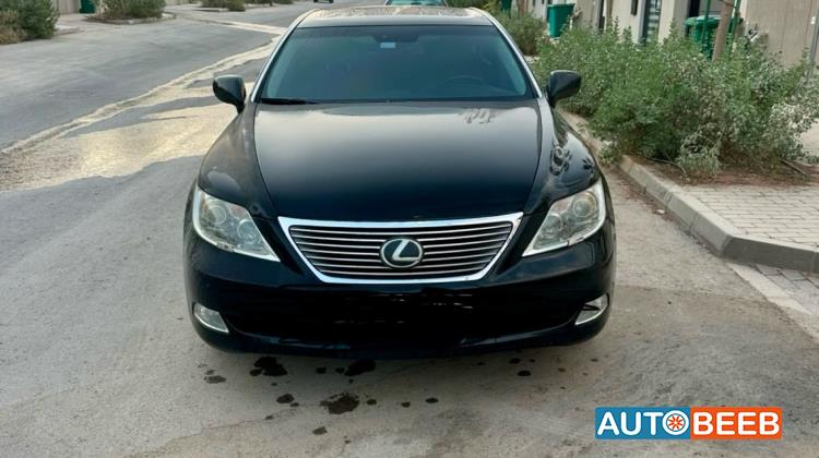 Lexus LS460 2008