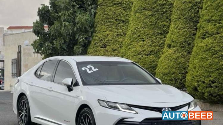 Toyota Camry 2022