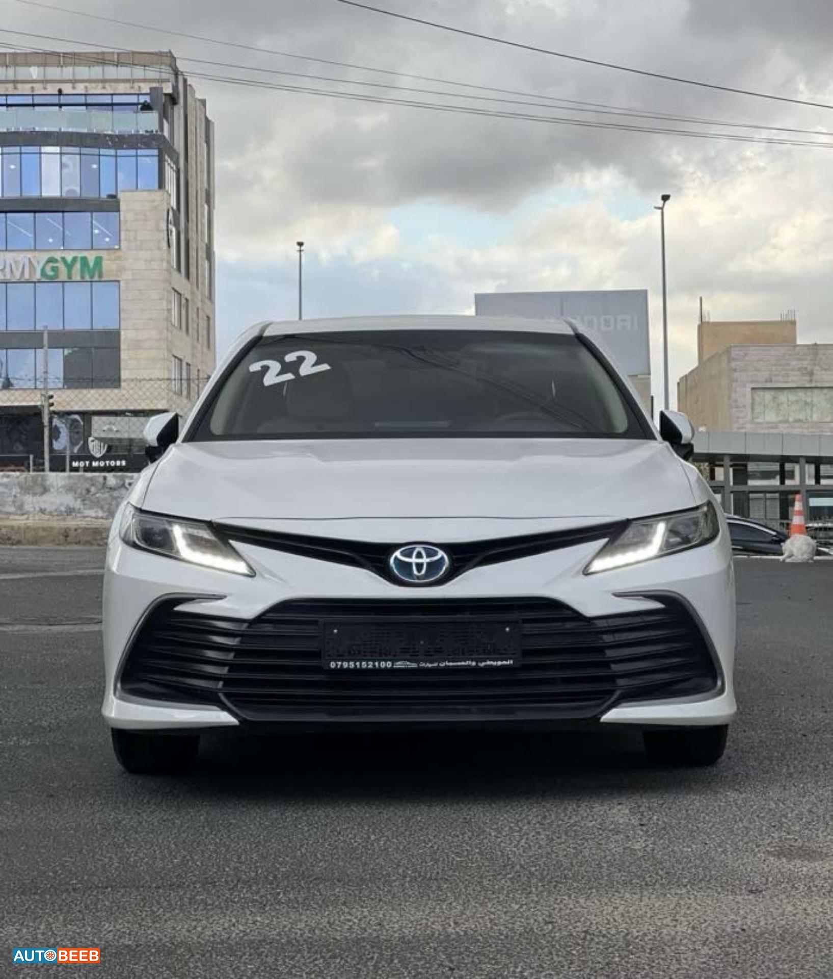 Toyota Camry 2022