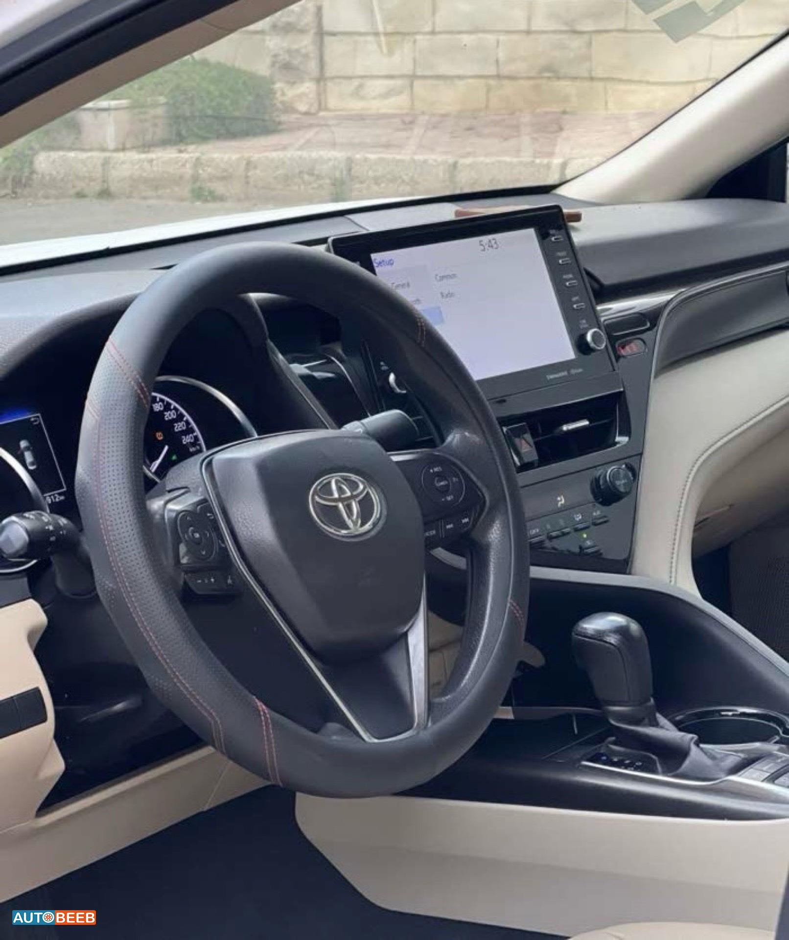 Toyota Camry 2022