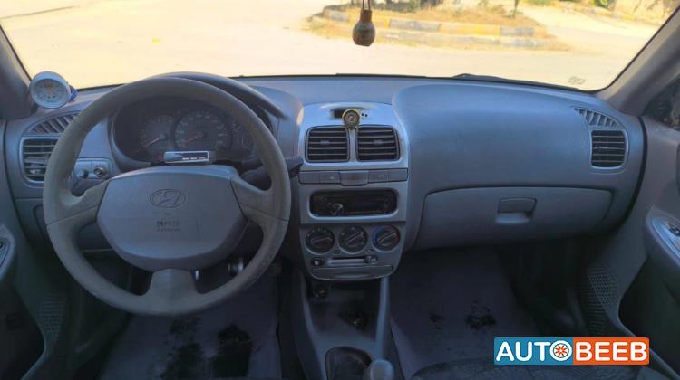 Hyundai Verna 2001