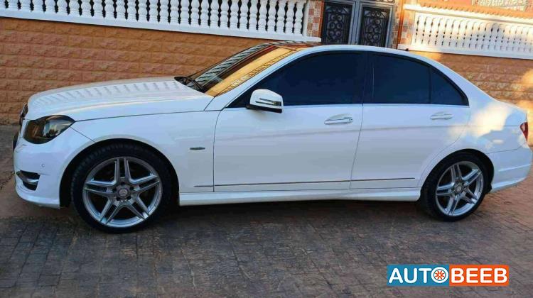 مرسيدس بنز C250 2014