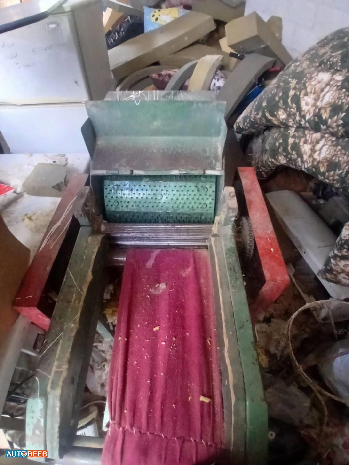 ندافة صوف  او ماكنة نفس الصوف