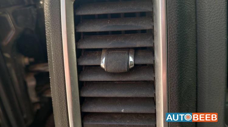 Cabin  Control buttons Dodge RAM