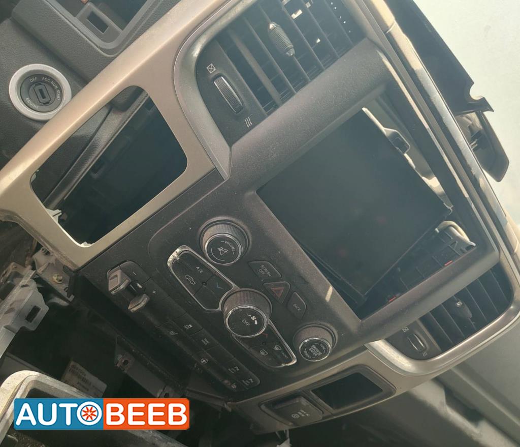 Cabin  Dashboard Dodge RAM