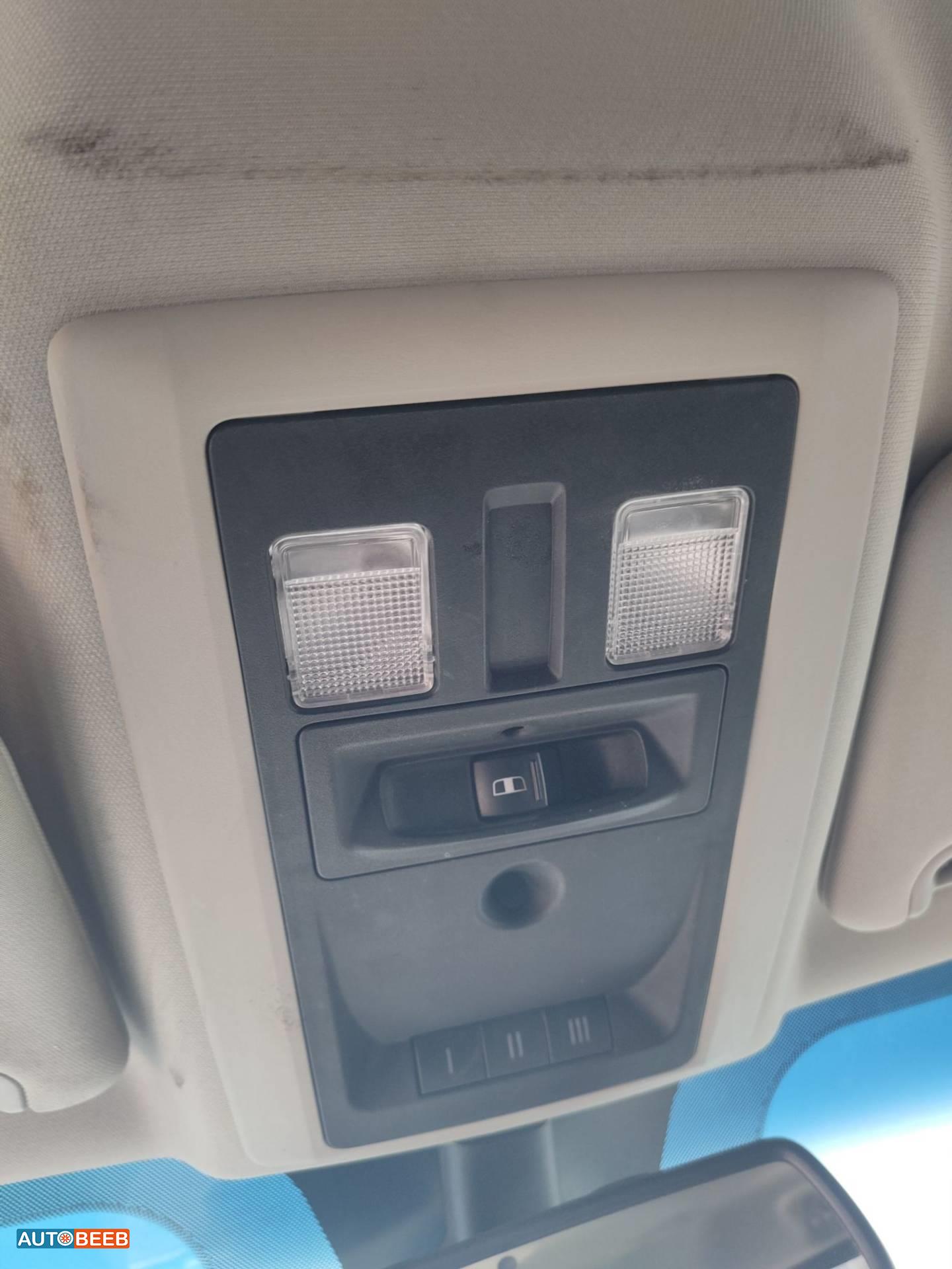 Lights Cabin Light  Dodge RAM