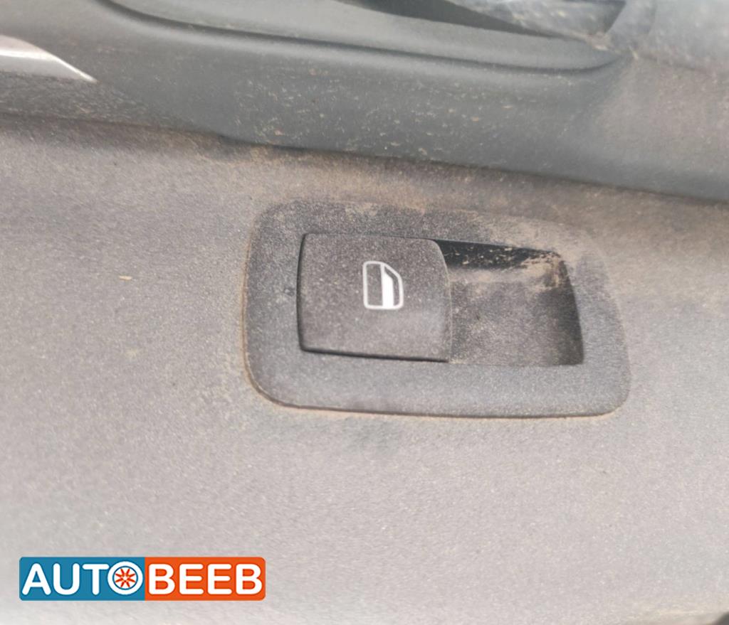 Cabin  Control buttons Dodge RAM