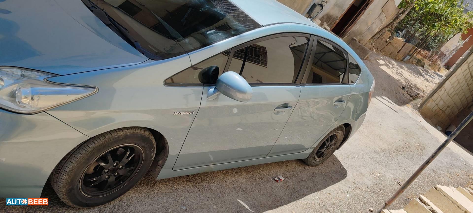Toyota Prius 2013