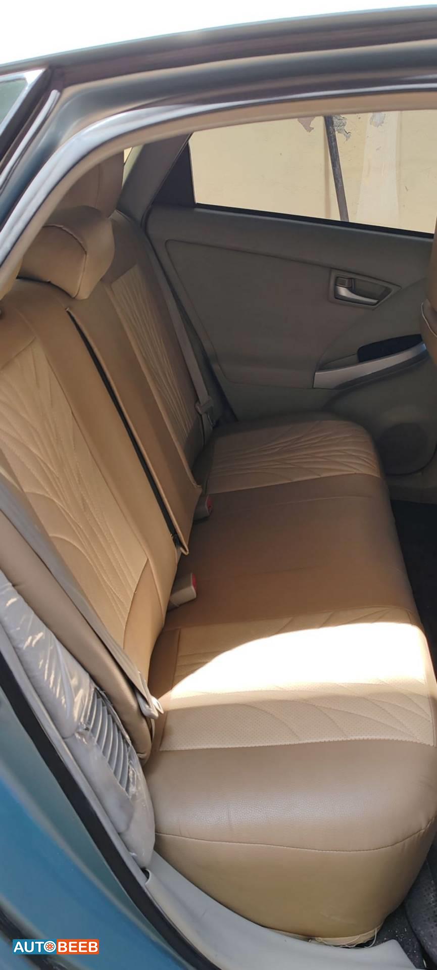 Toyota Prius 2013