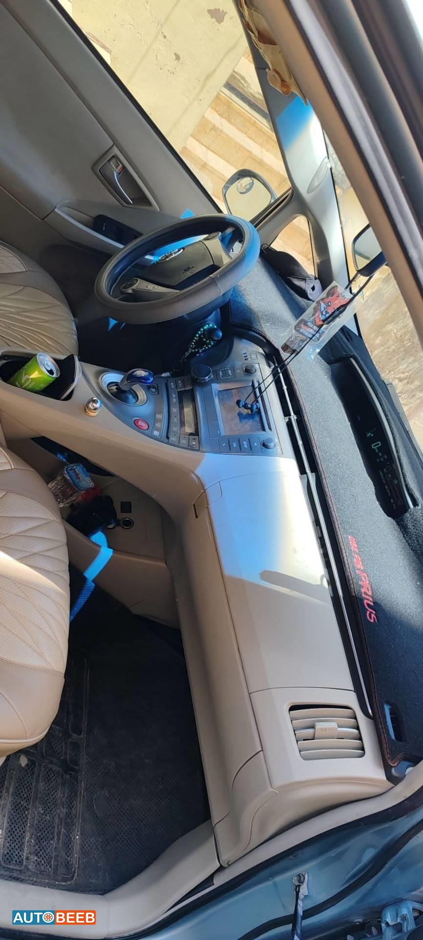 Toyota Prius 2013
