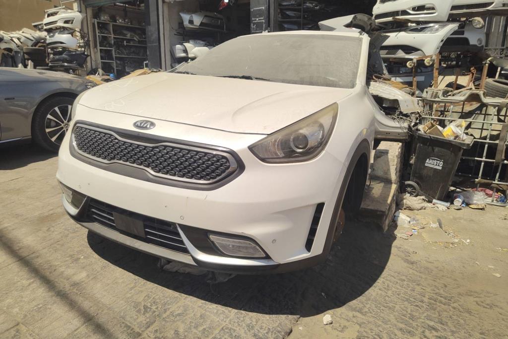 Body  Front clip KIA Niro