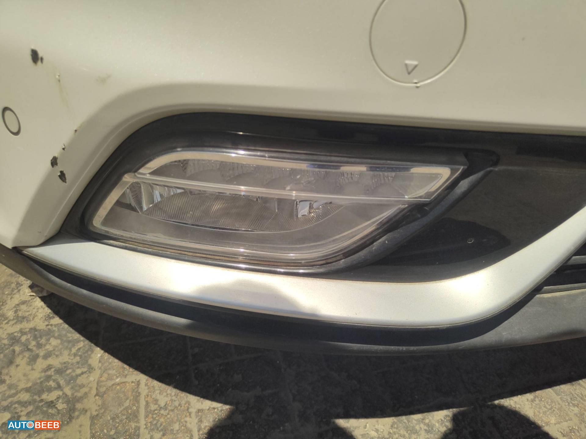 Lights Spotlight KIA Niro