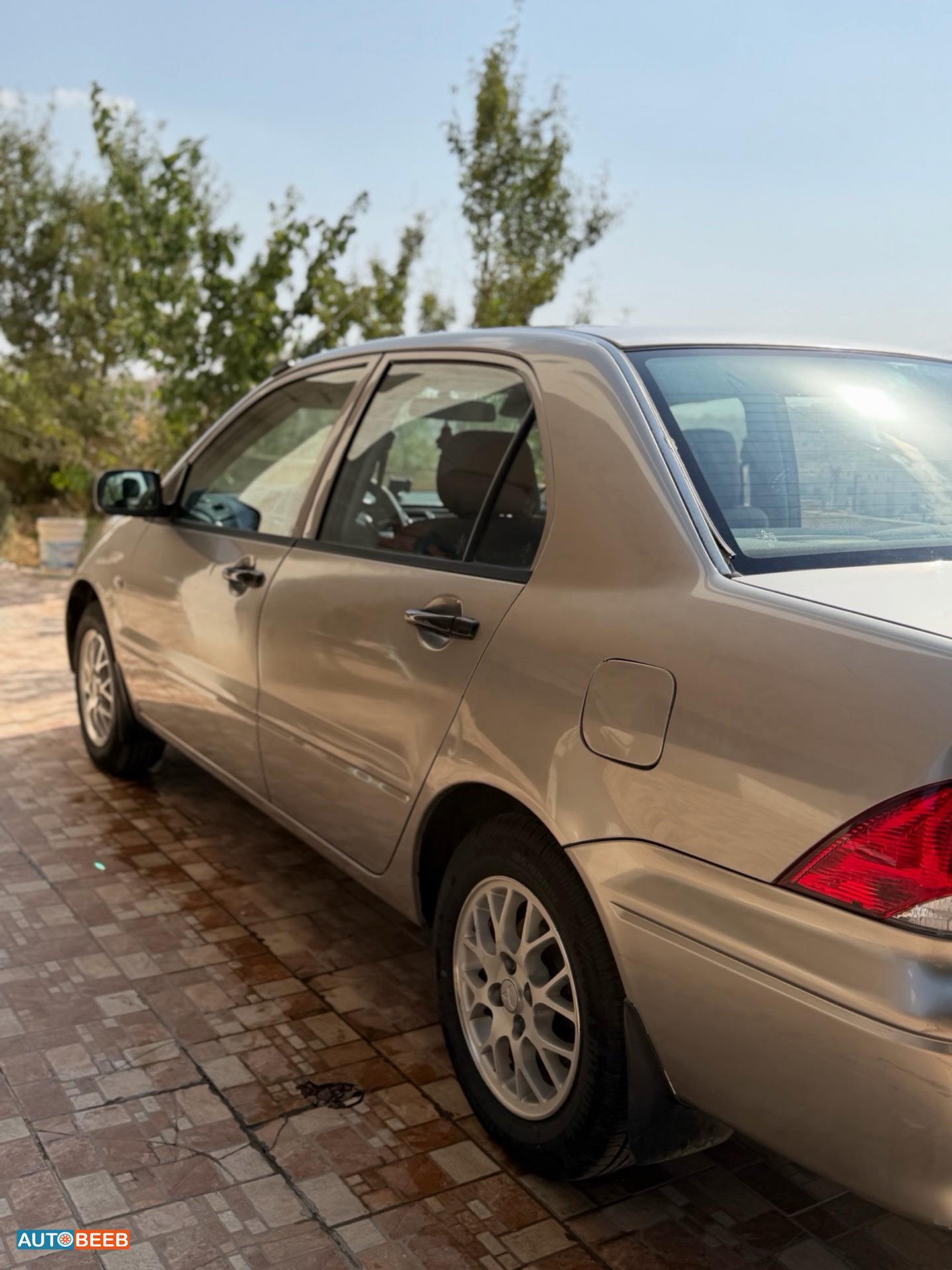 Mitsubishi Lancer 2002