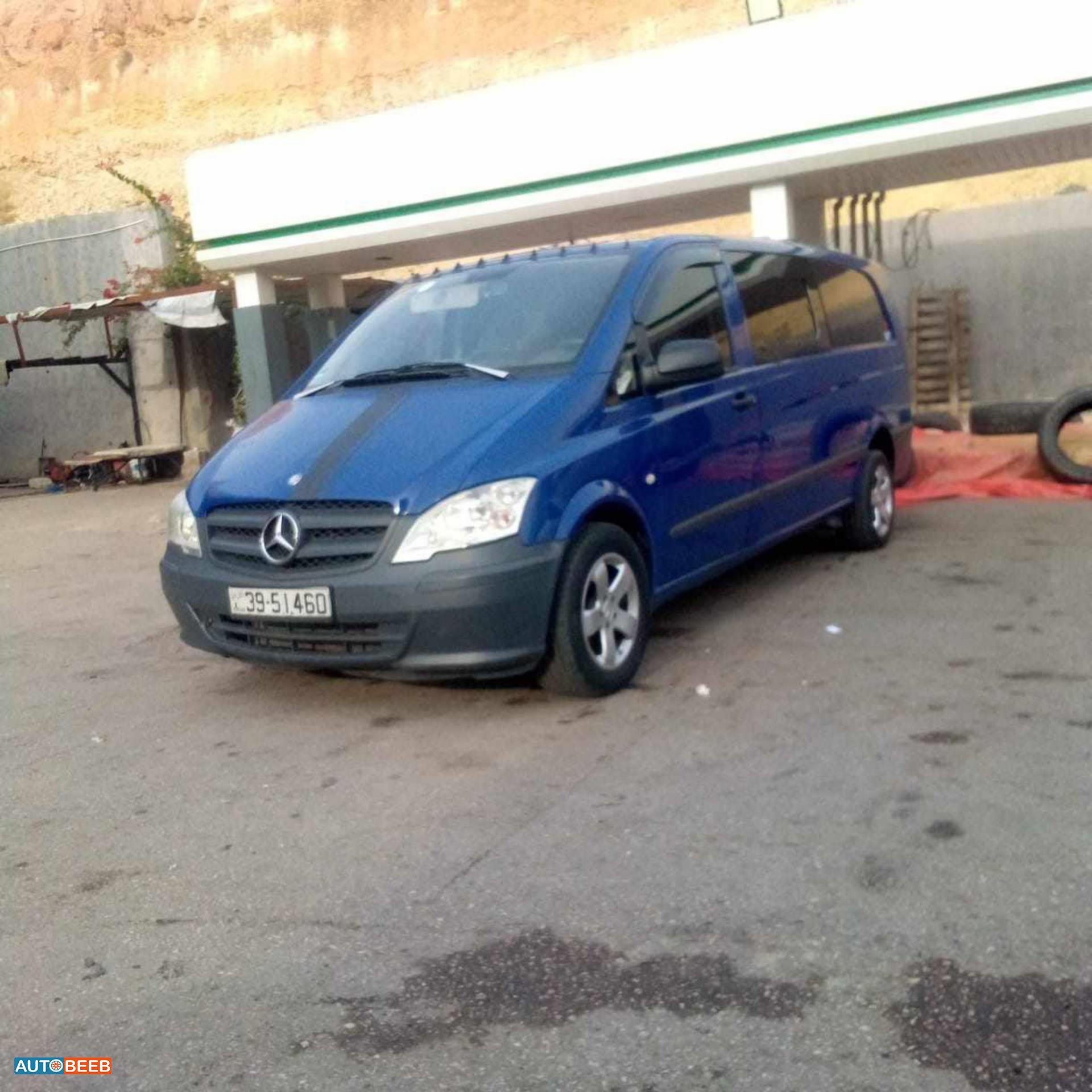Minibus Mercedes Benz 2013