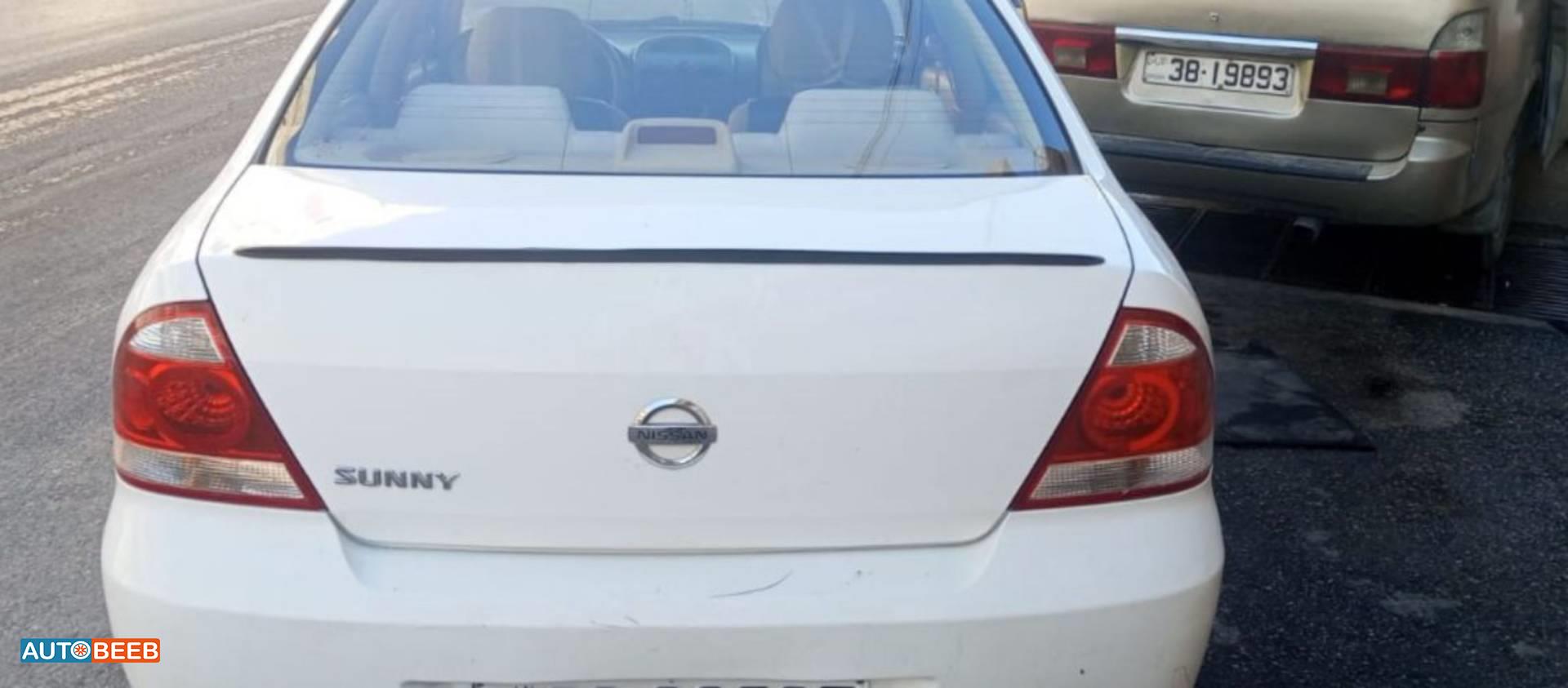 Nissan Sunny 2011