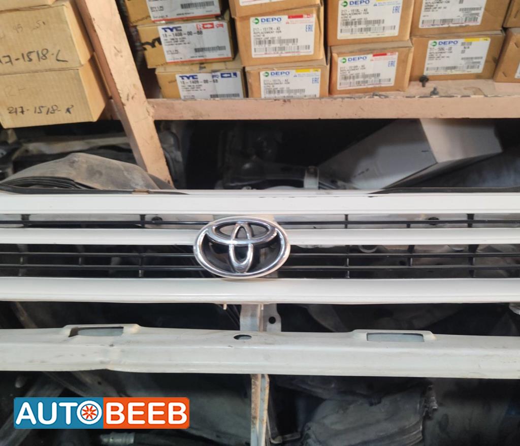 Body  Grilles Toyota Corolla