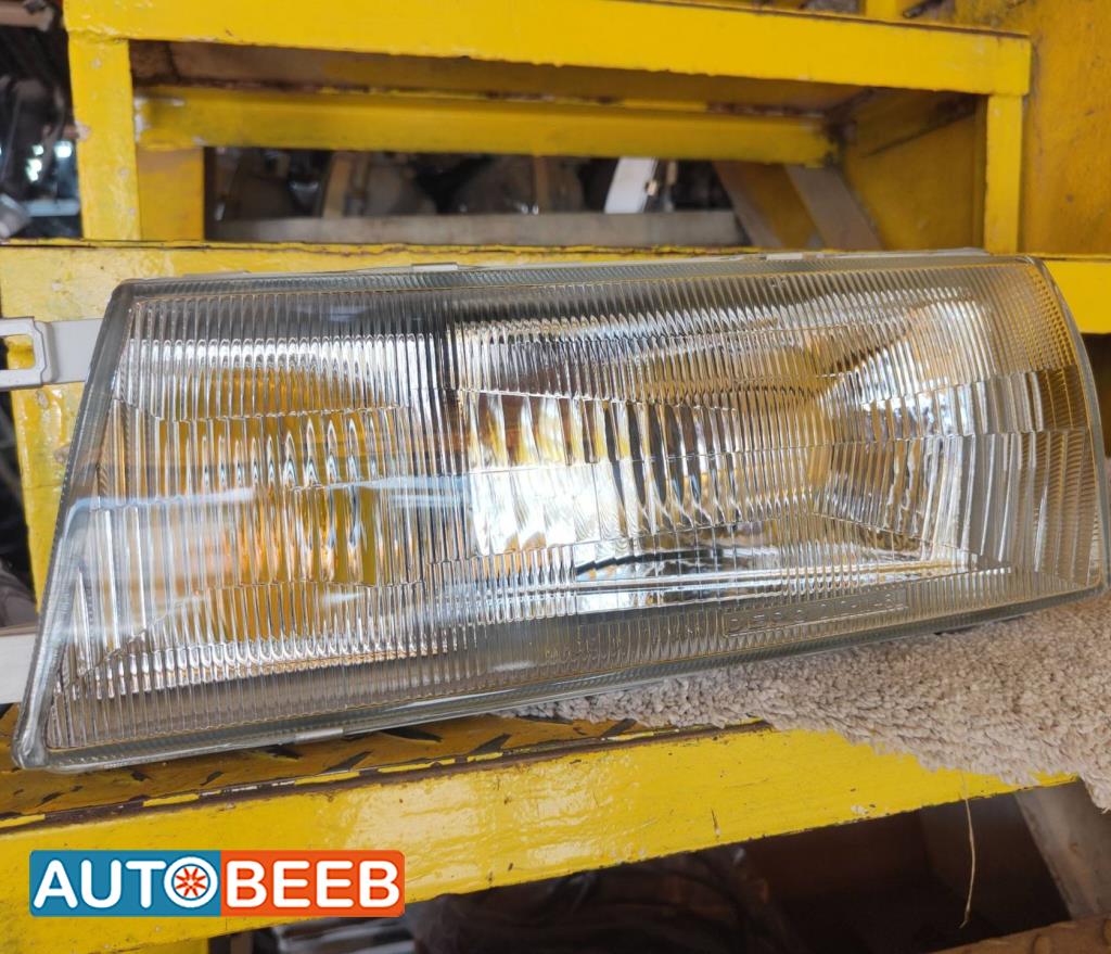 Lights Front light Nissan Sunny