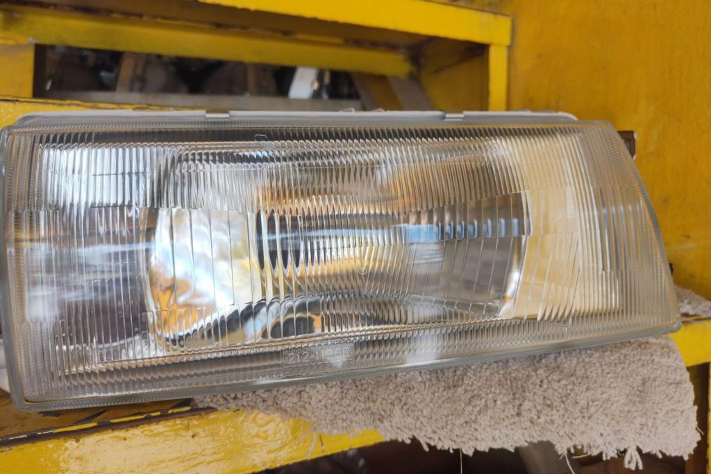 Lights Front light Toyota Cressida