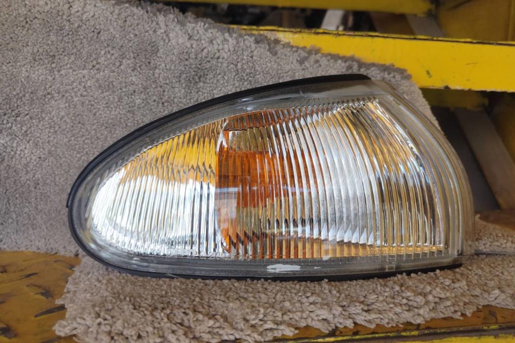 Lights Flasher Light Mitsubishi Colt