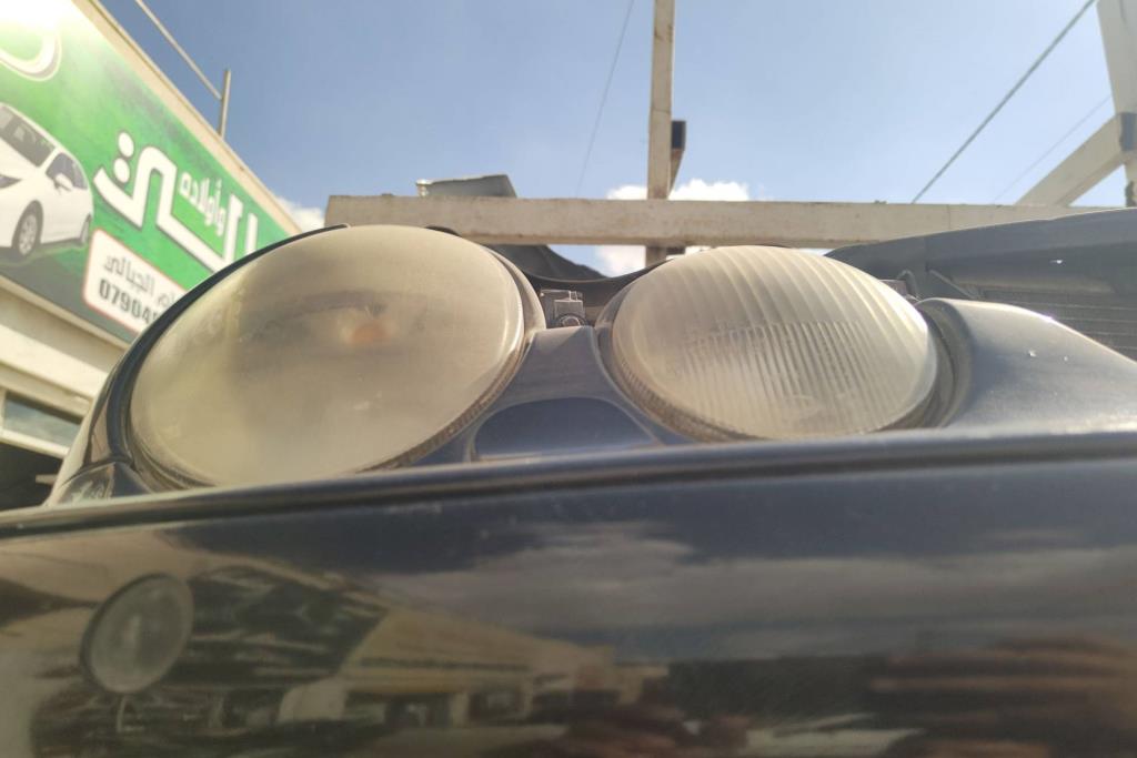ضوء امامي يمين مرسيدس clk 2001 2002