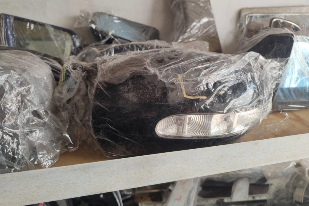 Body  Wing Mirror Mercedes Benz C200