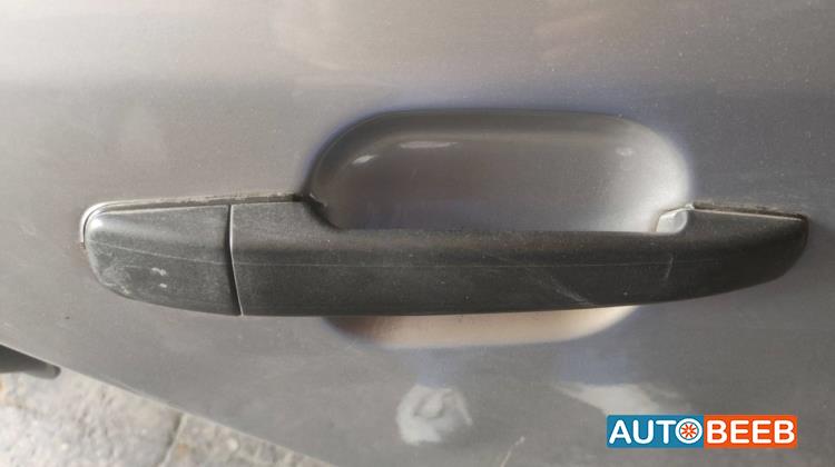 Body  Door Handle  Mercedes Benz C200