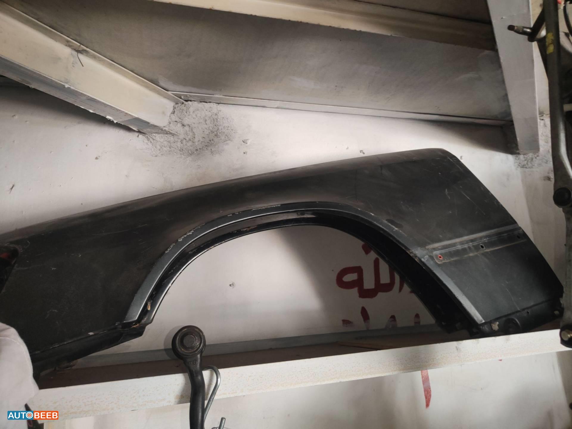 Body  Fenders  Mercedes Benz E200